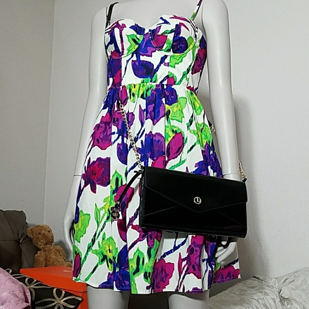 NWOT L.Credi Munich Crossbody Bag